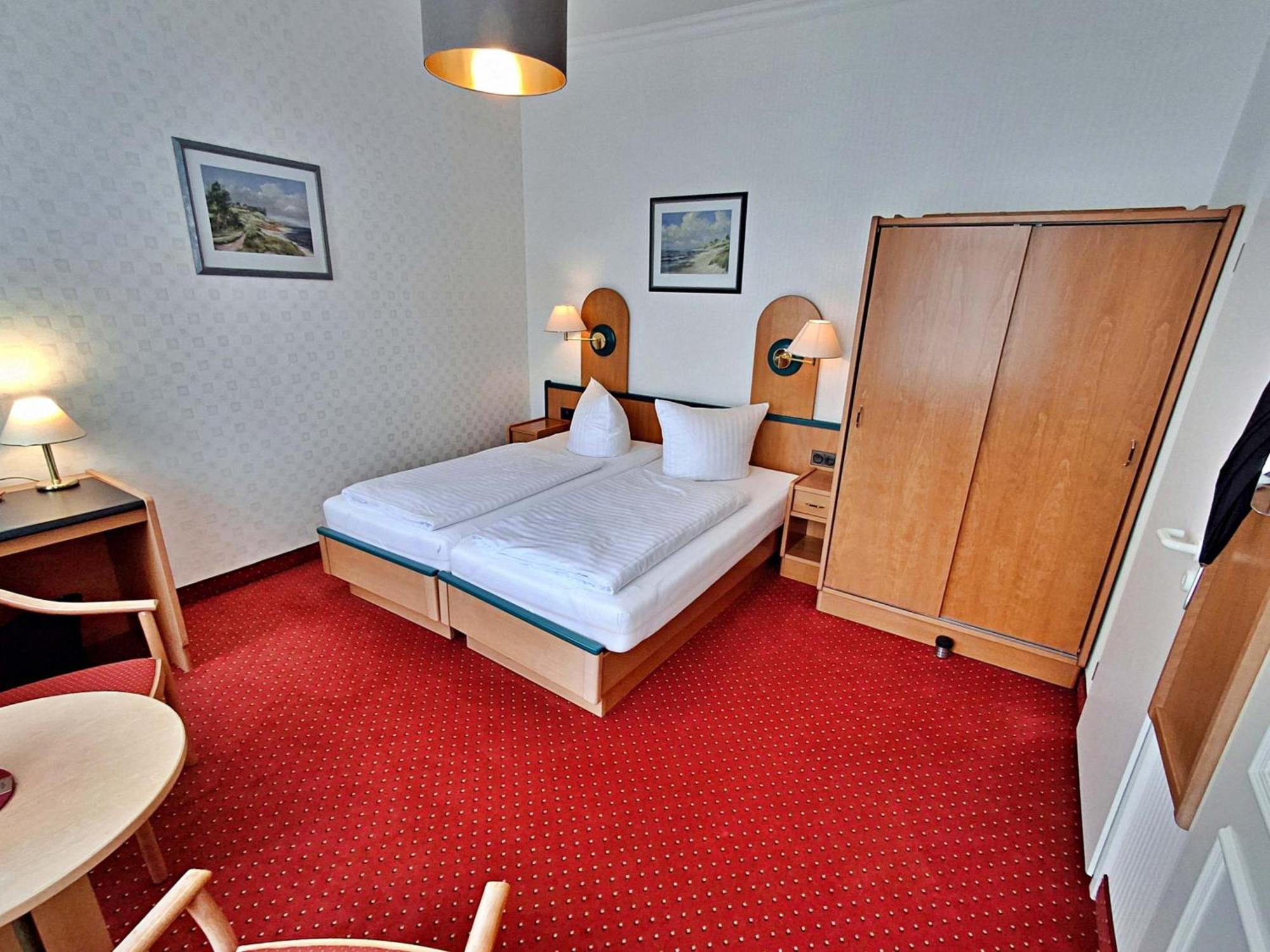 Doppelzimmer mit eigenem Bad